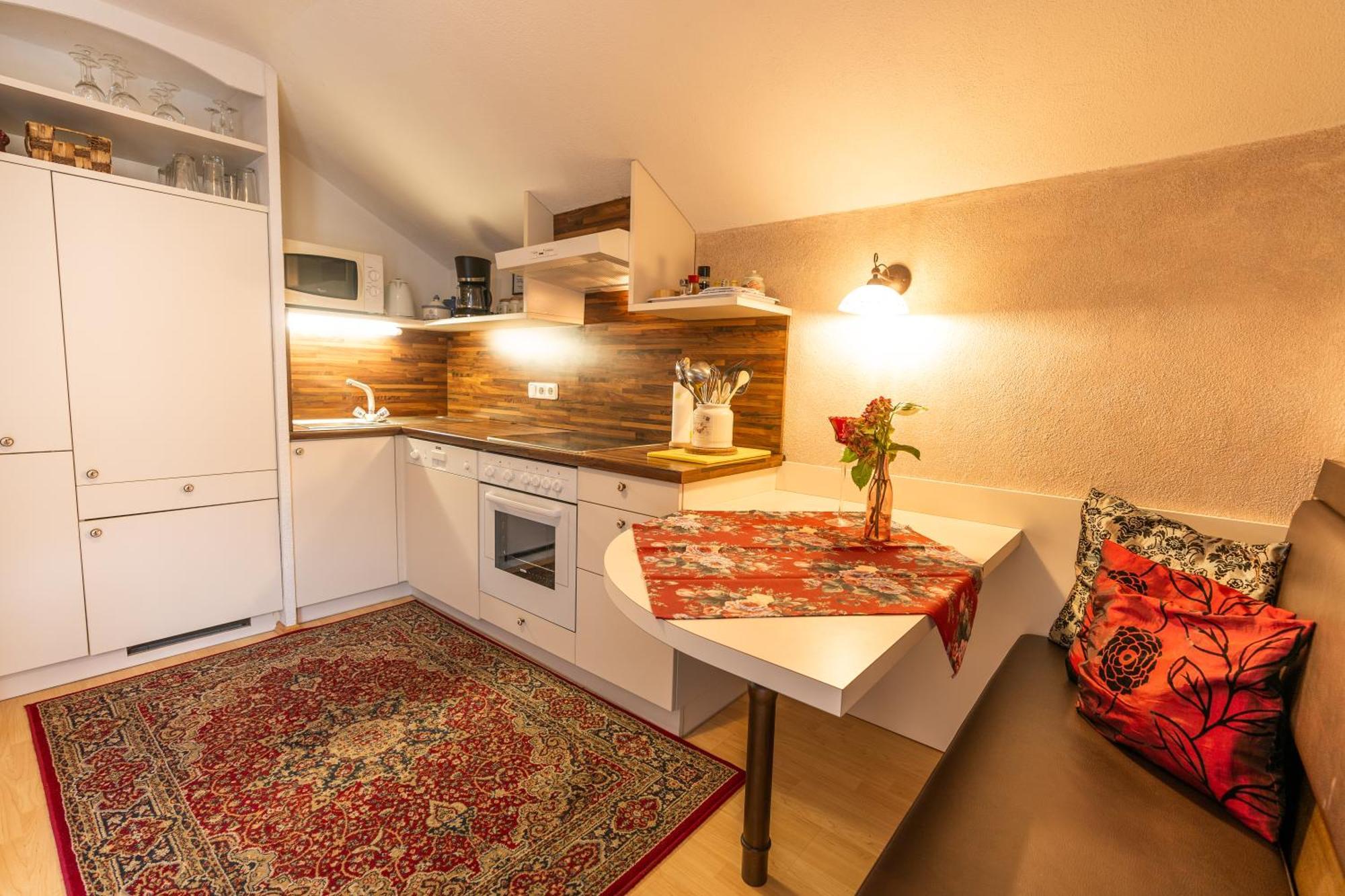 Villa Daringer Майрхофен Номер фото